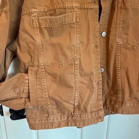Free People NWT Camel Colored Distressed Denim Jacket Oversized size S - Picture 5 of 8